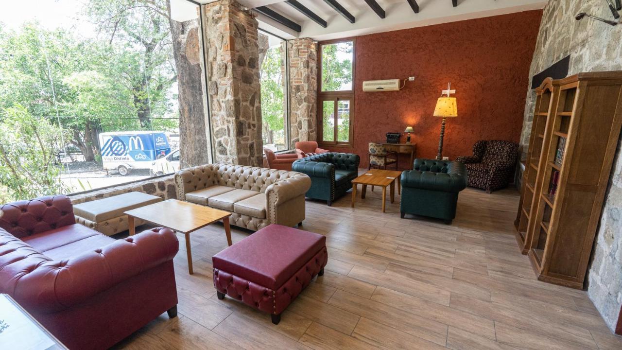 Los Espinillos Hotel Y Spa Villa Carlos Paz Esterno foto